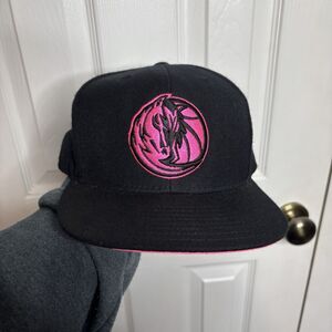 Adidas Dallas Mavericks Pink Black Snapback Hat NBA Basketball Cap
